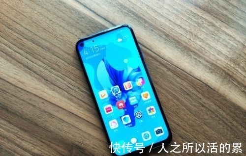 nov华为nova 5i评测：极点全面屏+后置2400万AI四摄 让美更进一步