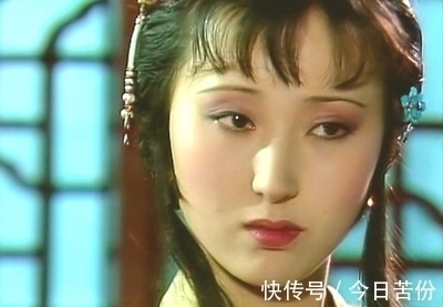 黛玉&在王夫人面前,薛宝钗两次撵贾宝玉去哄林妹妹,是为他们好吗?