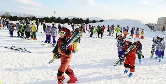 梦回|登状元楼看漫天飞雪，奇幻世界带您梦回巴国｜曹操带你耍安逸