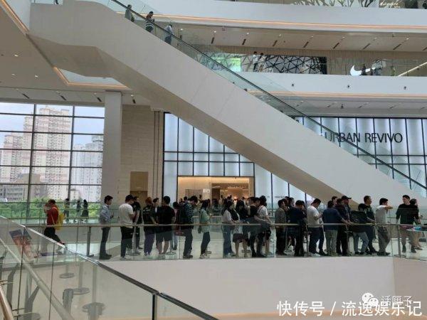 排队5小时,炒到80元/杯的大白兔奶茶,却没有大白兔的味道?