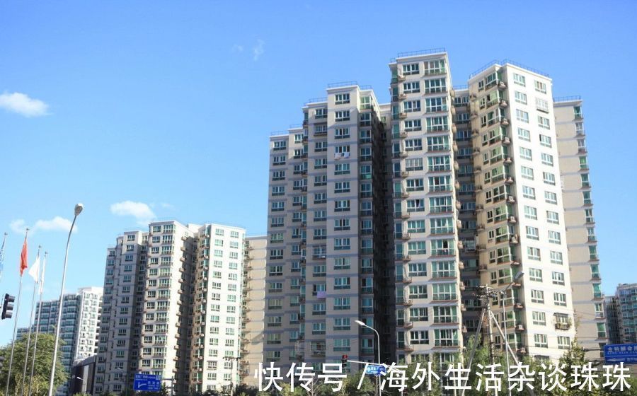 楼层|过来人都说买顶楼后悔,住了6年我知道顶楼有多好,别被缺点劝退
