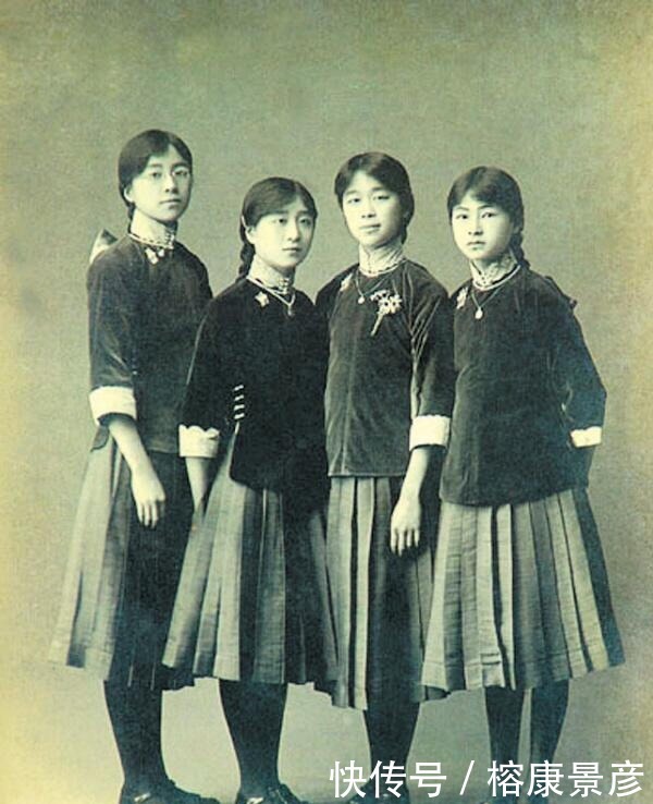 恬静|百年前女性老照片：西欧的妖娆，俄国的恬静，中国的纯真