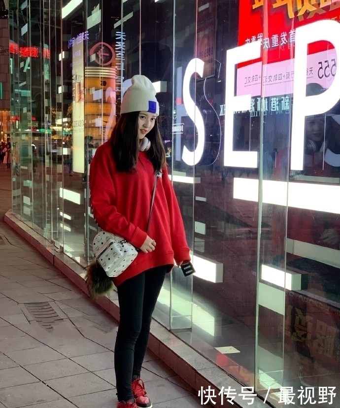 城市|街拍:美到心坎里的8款冬季穿搭,时髦显瘦显气质,想低调都难!