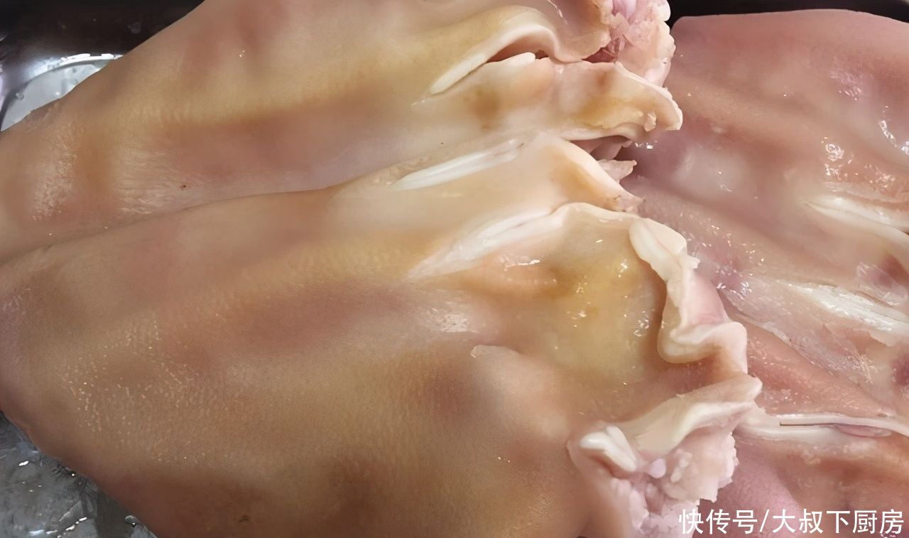  开胃|今日菜谱：大叔教你凉拌麻辣猪耳，香辣脆爽，开胃解腻，家人爱吃