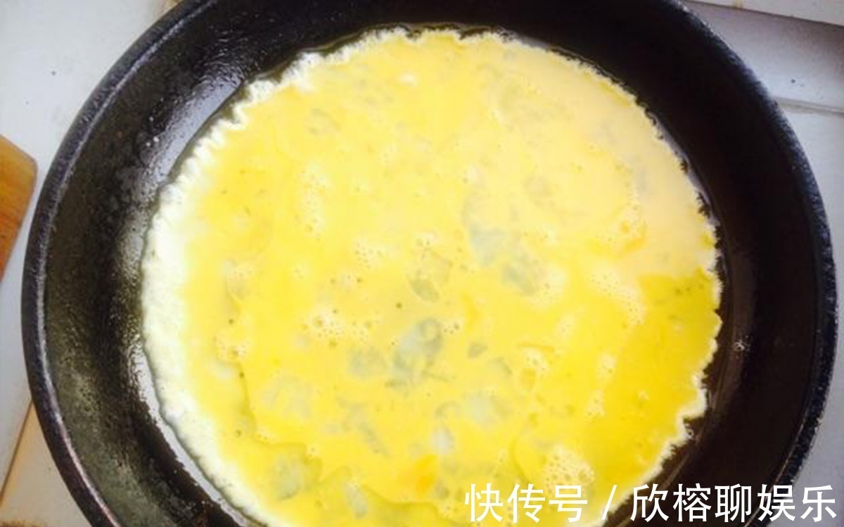 去皮|饭店做番茄炒蛋,先炒番茄还是蛋有讲究,弄错了步骤,难怪不好吃