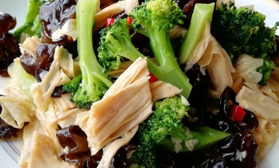 这4类食物不要留到下顿吃，反复加热营养会流失，早知早受益！