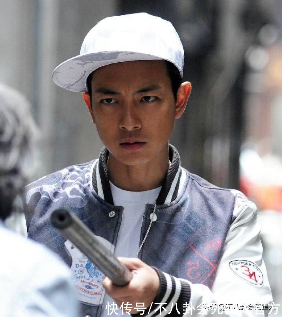 13位香港艺人改名转运，陈小春新名字拗口，黎姿被老公要求改名