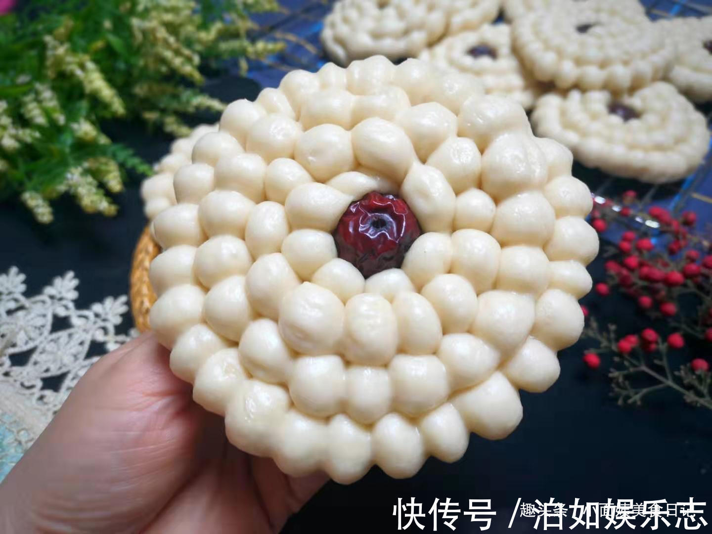 蒸馒头|馒头最漂亮的做法,筷子一压,两手一卷,蓬松暄软,一学就会!