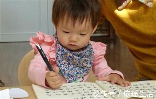 孩子|右脑开发早,注定智商高!这5种方法,三岁之前一定要教给孩子!