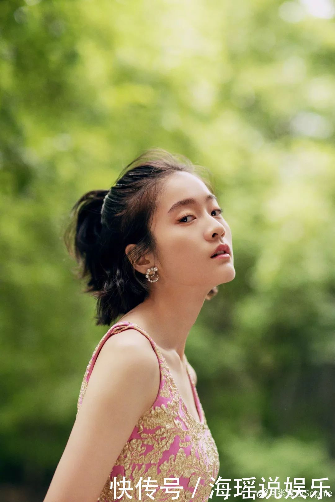 19秋冬最撩人的气质短发,还得在00后身上找!