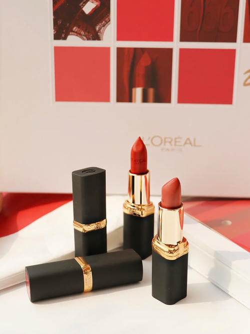 别再盯着mac了,这4支口红它不香吗?