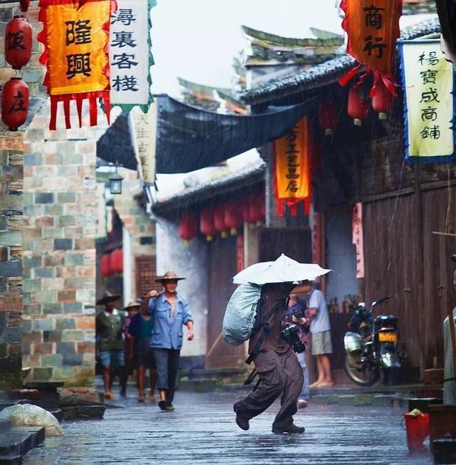 山间|此生必走一次缠绕浙闽山间的千年古道,真正的好山好水,遗世独立