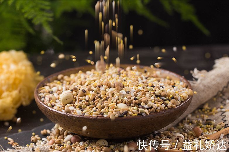 【养生素食】夏季学会十谷粥,让你生活鼓鼓饱满多活10年