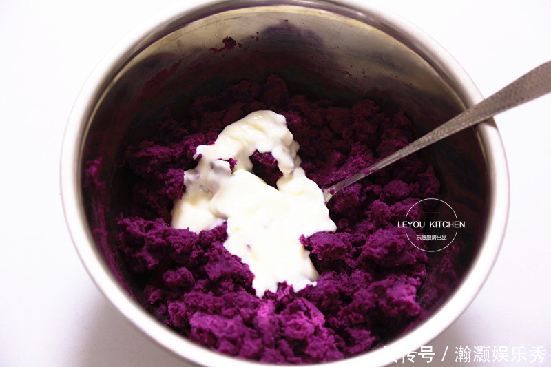 热量|减肥也可以吃的点心,热量不高,口感软糯细腻,在家用蒸锅就能做