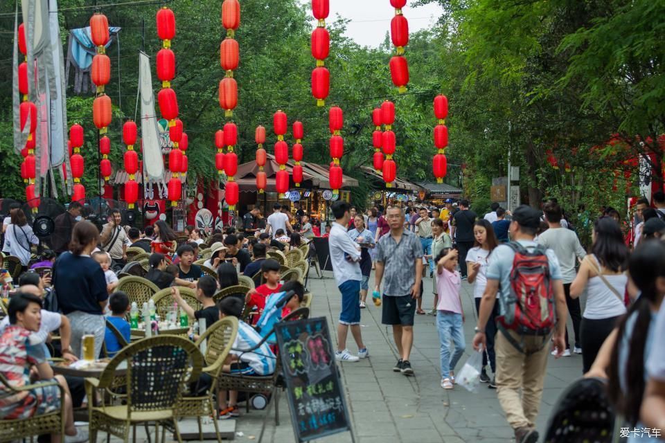 四天三晚，成都那些让人念念不忘的美食和美景