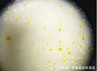 冷水|煮米饭用冷水还是热水？很多人都做错了，难怪你煮的米饭不好吃