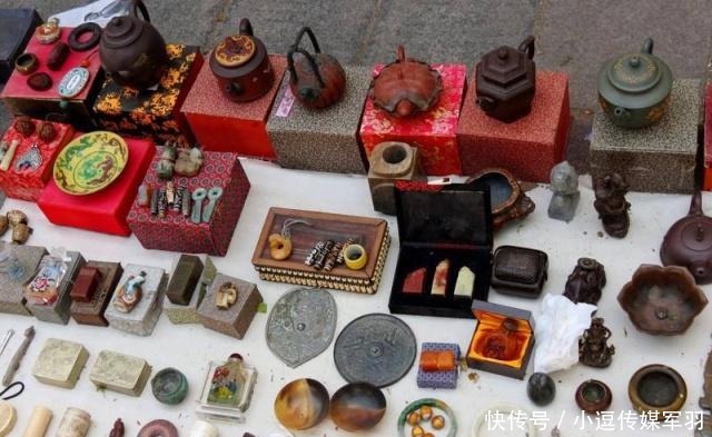 摊位上的东|混文玩圈,记住这“六大规矩”,你就是文玩“老炮儿”了!