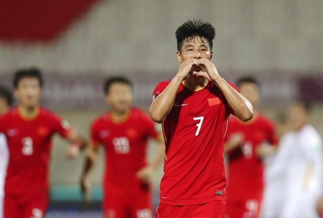 比赛|从1-0到3-0!亚洲最热门出线队诞生:99.9%进世界杯,国足悬了