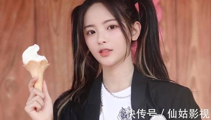 发言|杨超越草根的出生，没有包袱，不喂毒鸡汤，不被尘世裹挟