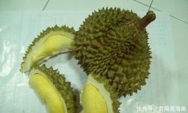 美美|幼儿园要求带水果,宝妈塞给女儿一个最贵的榴莲,第二天孩子哭了