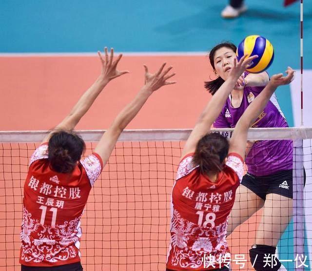 天津女排|13比1!天津女排13冠,江苏女排只1冠!狭路相逢,决赛谁更占优?