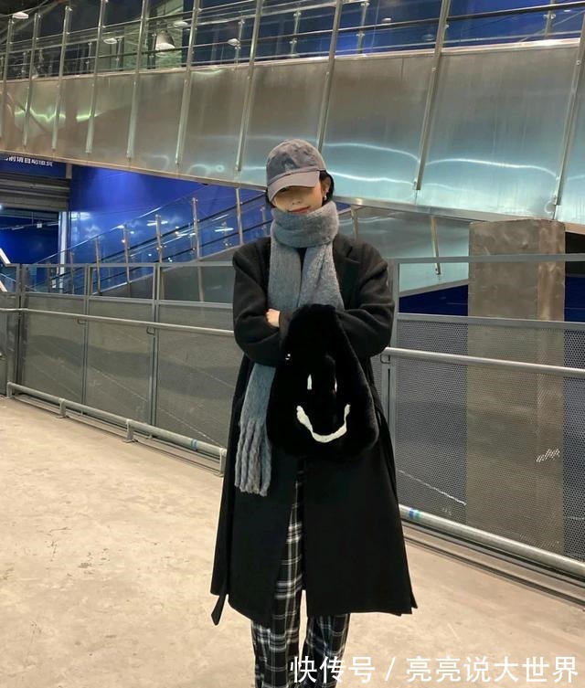 马甲 初冬和“大衣”更配，保暖又时尚，怎么穿都不会错！