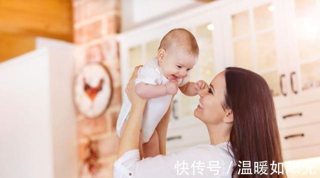 小宝宝|宝宝还不会说话,已经可以表达“我爱你”,妈妈接收到了吗?
