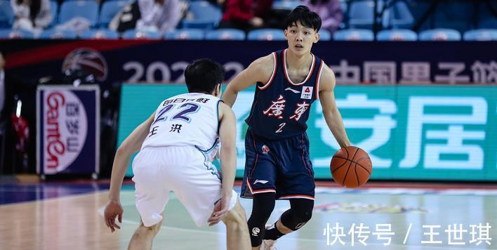 威尔斯|多人伤退!广东击败青岛迎3连胜,易建联17+11,莱多准三双