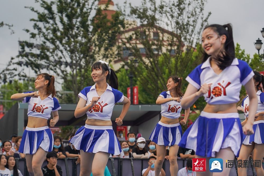 出道|送Ta出道！快来金沙滩啤酒城pick你心中的“啦啦操之星”