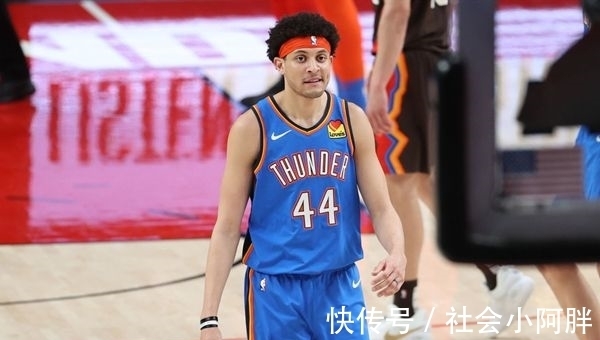 杰克逊|26岁贾斯廷-杰克逊在NBA的四年时间里面，就换了4个球队