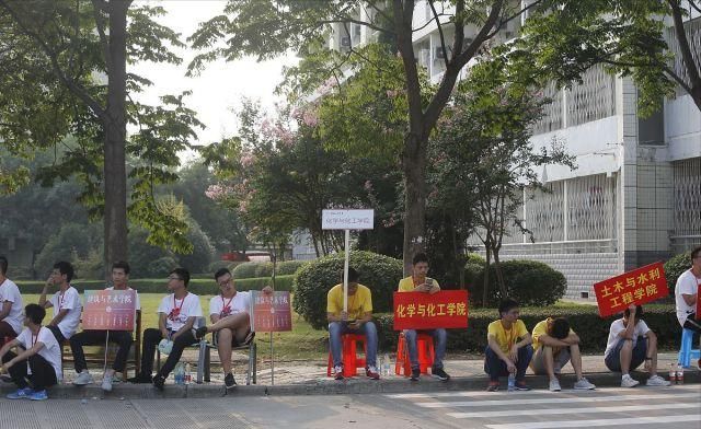 合肥工业大学七位院长相继出走，为什么成为其他学校挖角的对象？