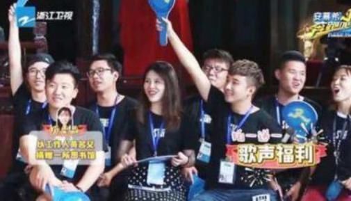 两年前,在跑男中baby捐献的图书馆,现在变成这样了