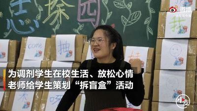 央视新闻|万物皆可“织”！这位美术老师的课看饿了