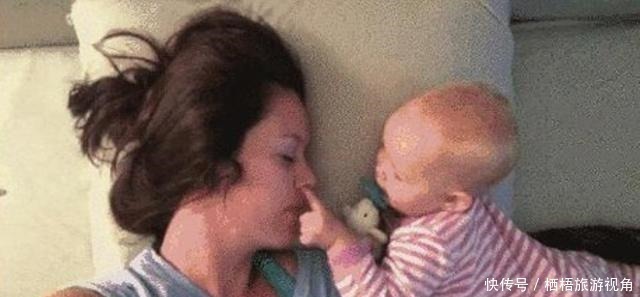 智慧|宝宝总在夜里当“麦霸”,频繁夜醒不是胡闹,而是宝宝的生存智慧