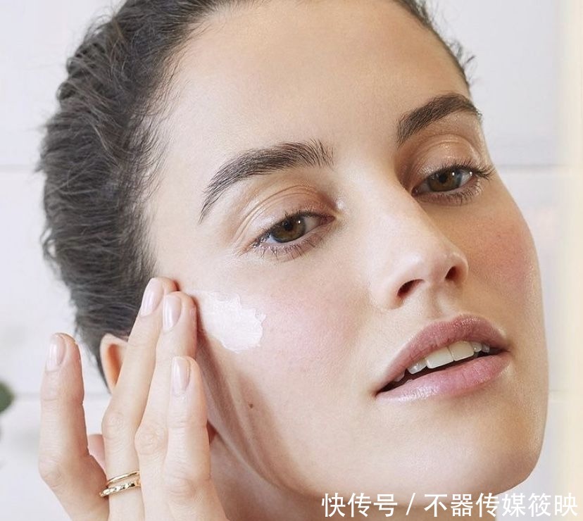 如何做到少花钱还养出好皮肤?学会2个要点:避坑省钱,真的实用