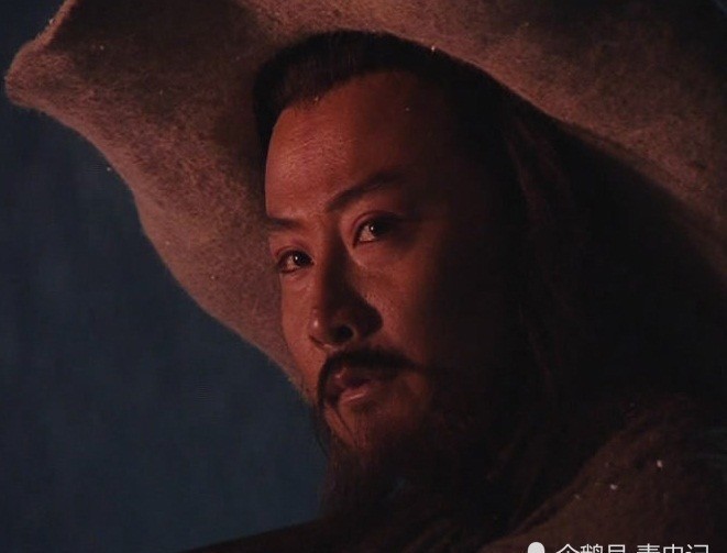 鲁智深|金圣叹何以说林冲是上上人物?看林冲手里的东西就明白了