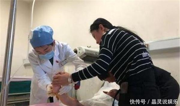 宠物|男孩掉进180度油锅,奶奶神反应救孩子一命,医生都夸她高明!