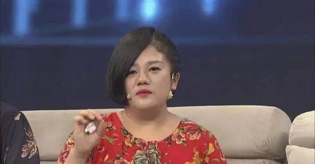 殘疾|“山楂妹”:因殘疾被親生父母拋棄,成名后拒絕認(rèn)親,只愛養(yǎng)父母