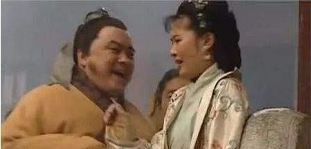 林冲|《水浒传》高衙内欺负林冲妻子得手了吗,最后他怎么死的