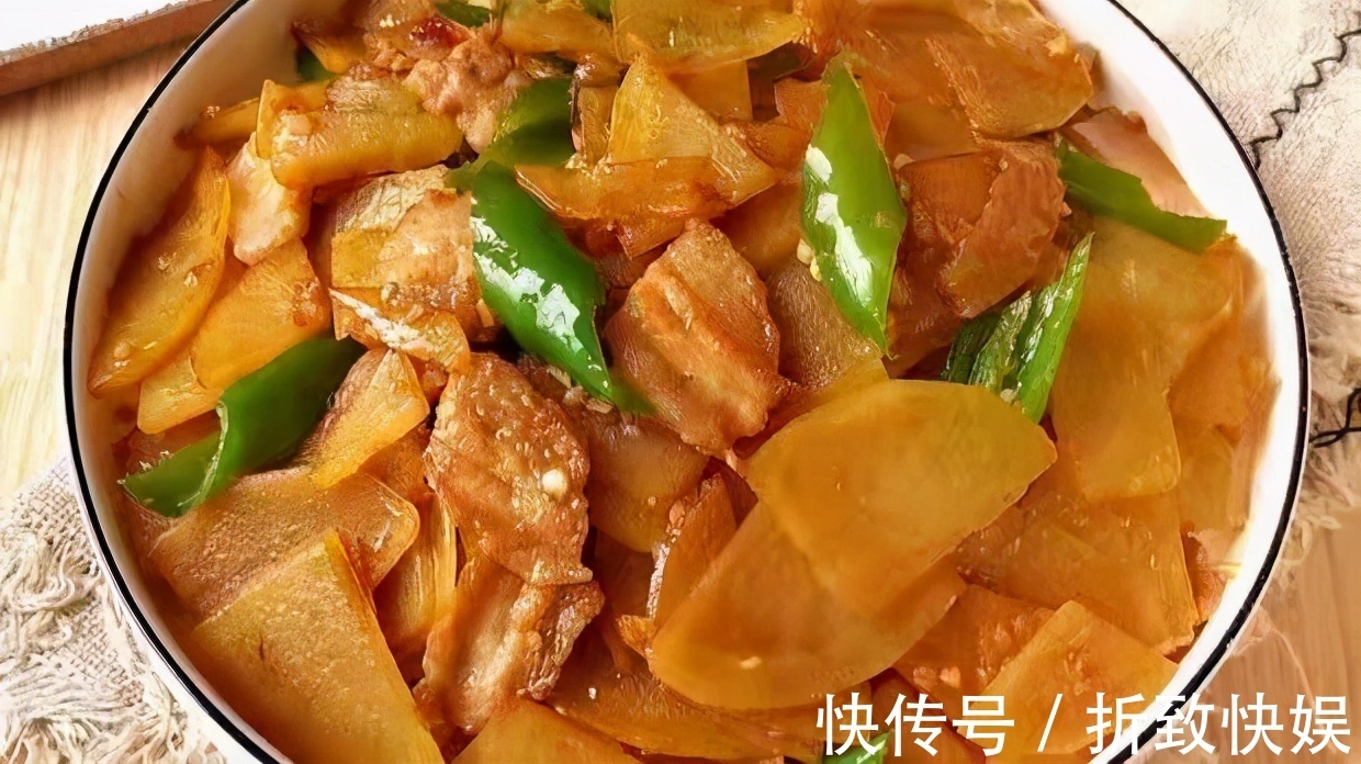 简单又好吃的红烧土豆片,我们家孩子的最爱,超级下饭,吃不够!