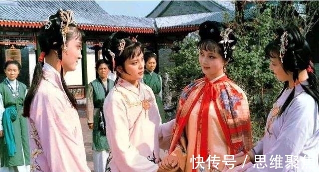 坠儿|滴翠亭偷听,薛宝钗为何要嫁祸给黛玉?事后一个举动证明她的无辜