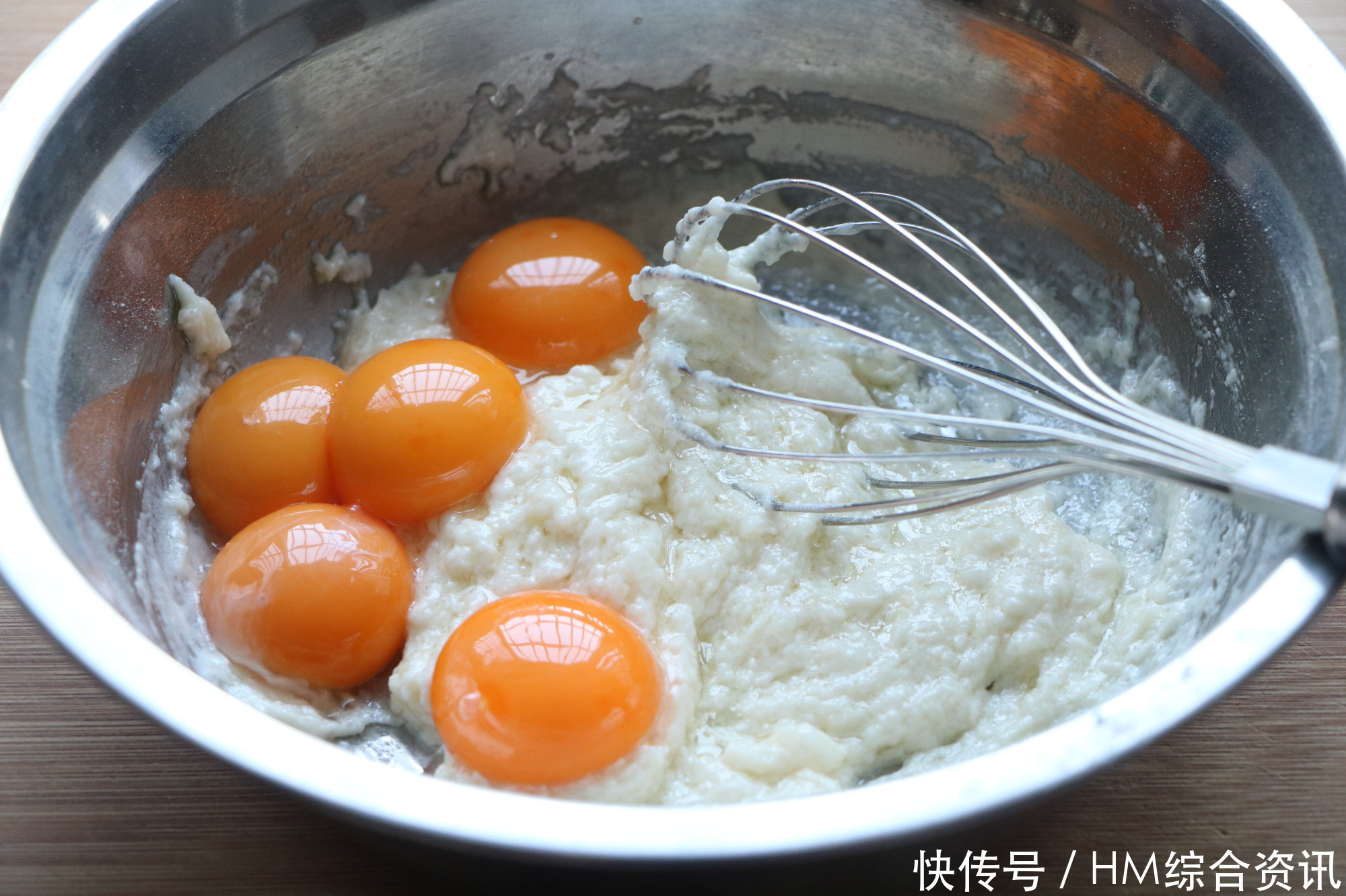 孩子最爱的蛋糕卷,掌握正确方法不开裂,好吃好看,简单失败率低