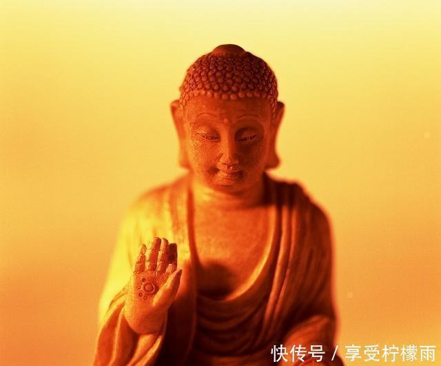 释迦牟尼|佛教的创始人释迦牟尼,为什么我们普遍称为“如来佛祖”