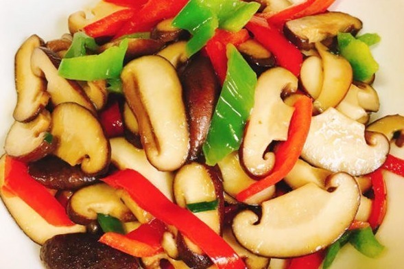 日常生活中|高血压患者的“福音”,建议多吃三种“降压菜”,降血效果好