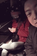 |搞笑GIF:大师兄二师兄还有心情在这喝酒,师傅都被妖怪抓走了