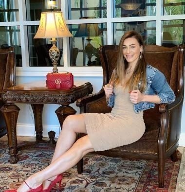 健身模特|巴西健身模特,2年时间就能打进WBFF“成为这条街最亮的仔”