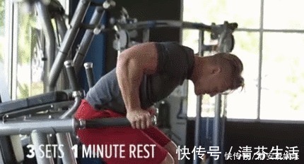 双杠|胸肌练不厚,多做屈臂撑,健身教练很多人的屈臂撑做错了