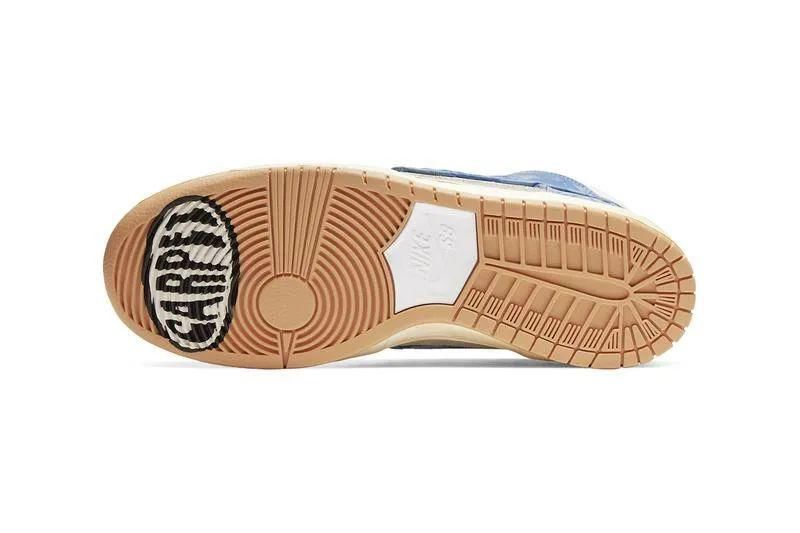 咋觉得鞋「烂」了更好看啊