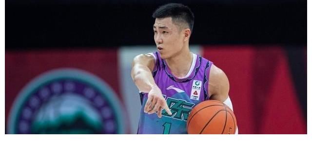 胡明軒|90后00后卷起來(lái)！中國(guó)男籃迎來(lái)后衛(wèi)人才井噴，“最強(qiáng)00后”有5個(gè)