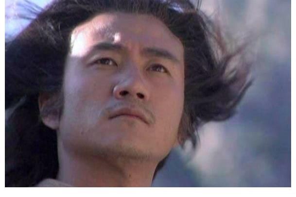 乔峰$为什么没有奇遇的乔峰，一出道就能成为绝世高手，答案在郭靖身上